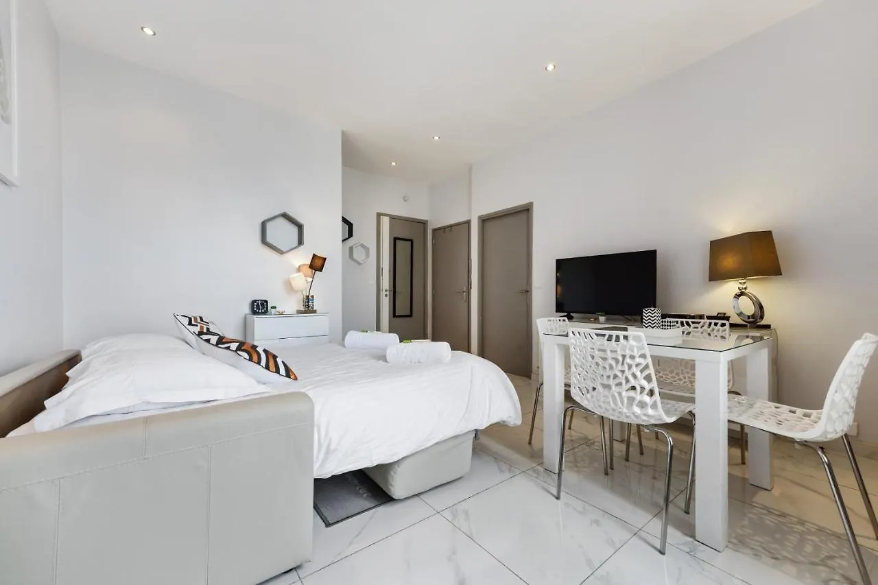 Imoogroom - Modern - City Center - Ac - 9 Min From The Palais Cannes Apartment