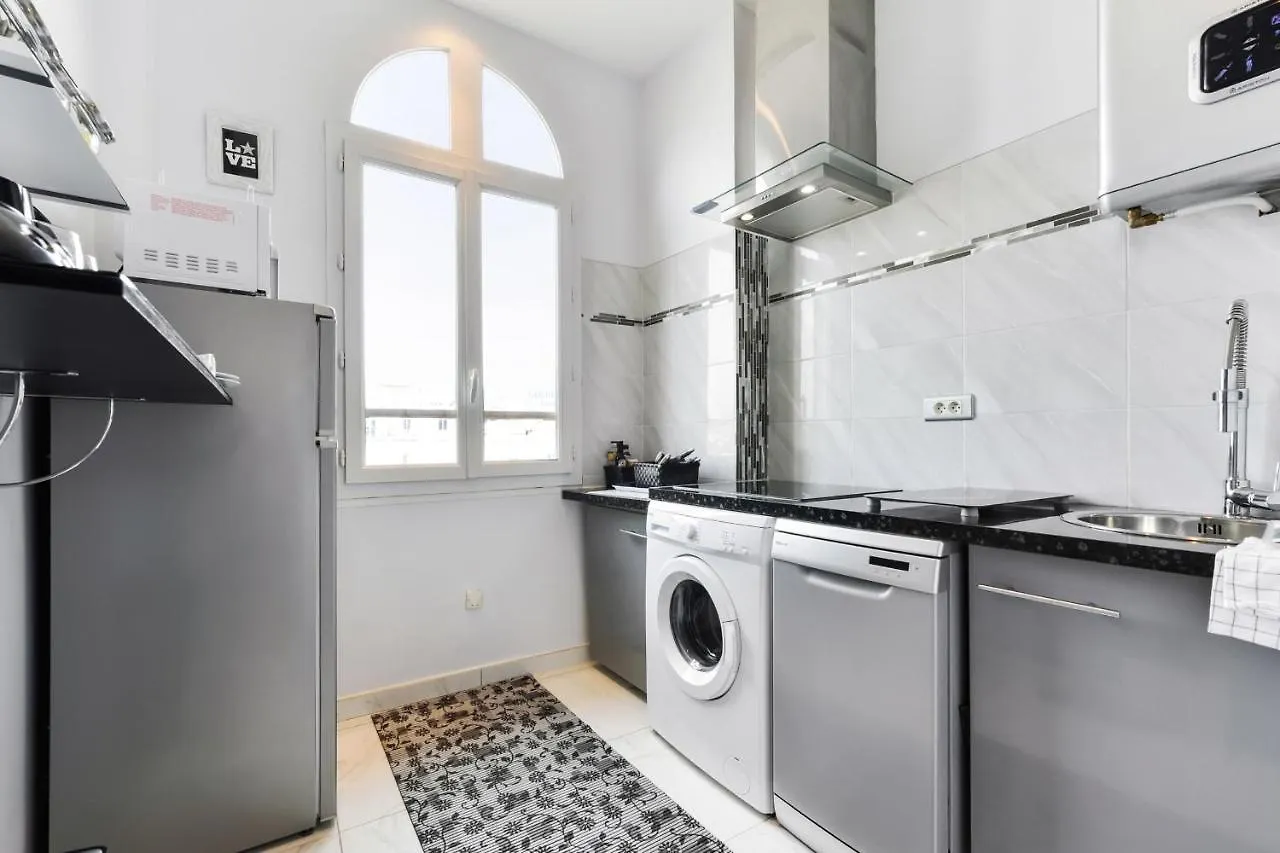 Imoogroom - Modern - City Center - Ac - 9 Min From The Palais Cannes 0*,  France